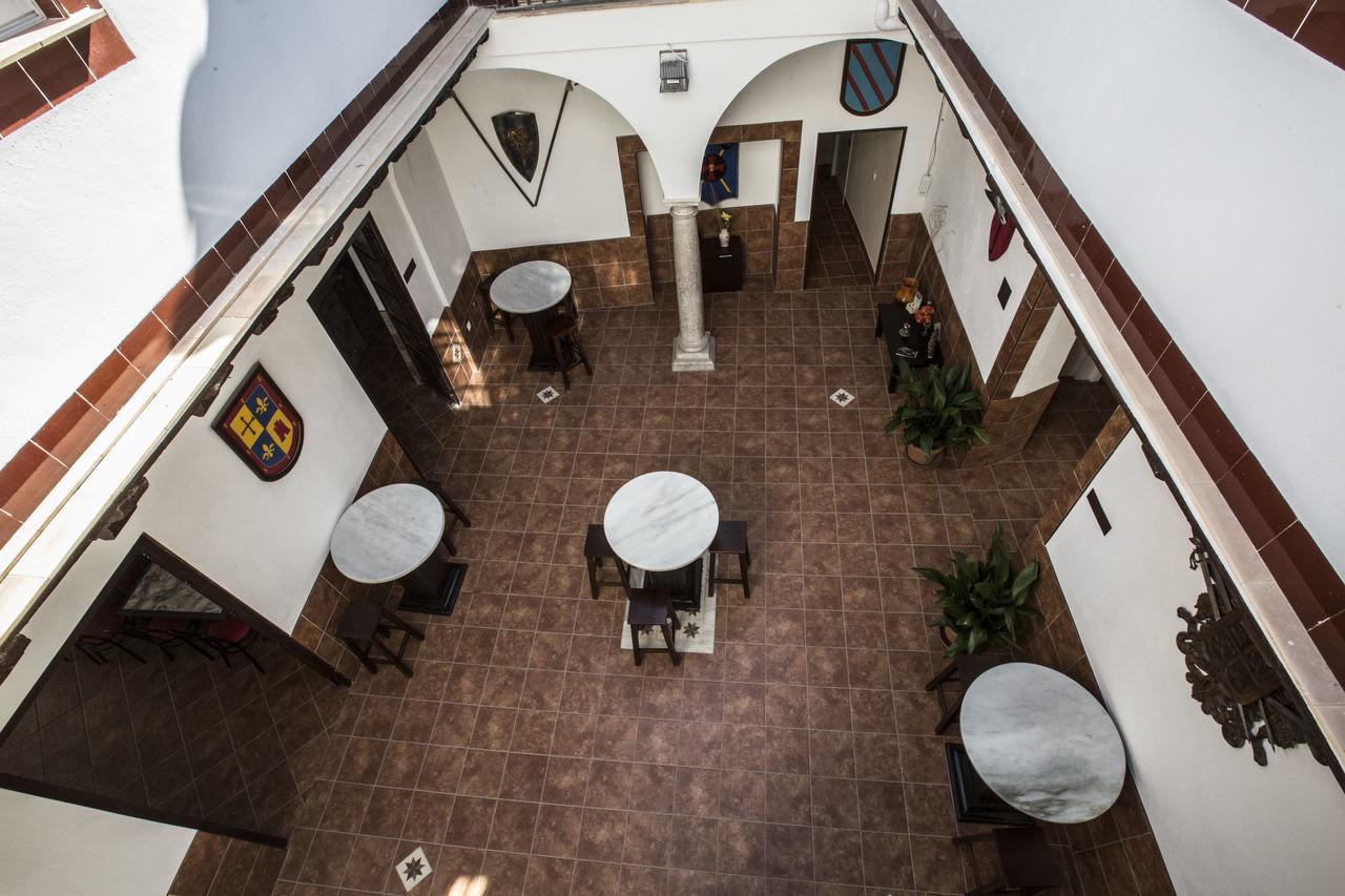 Hotel Carlos V Jerez By Vivere Stays 헤레스 외부 사진